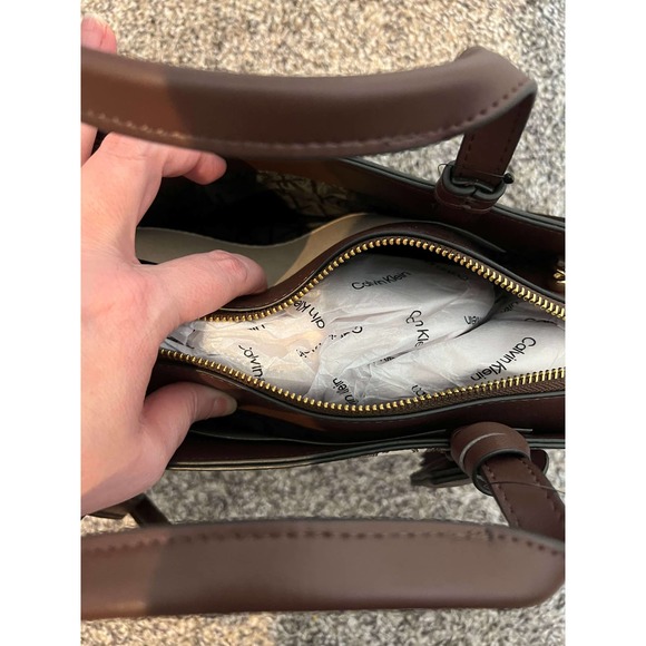 Calvin Klein *RARE* Satchel Handbag Removable Crossbody Strap Key Fob - Picture 9 of 15